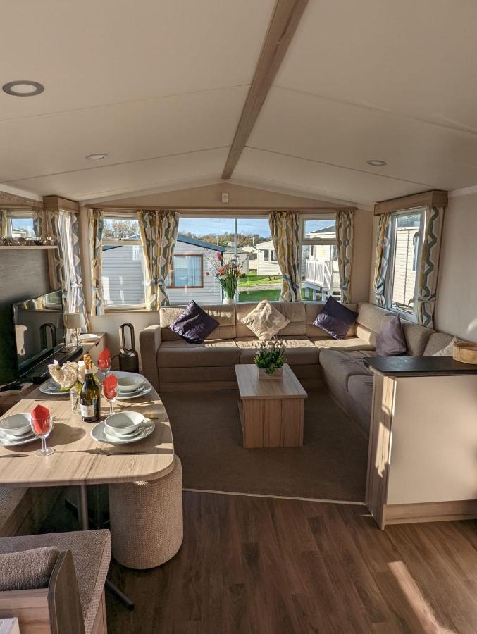 Hotel Sleeps 6 Modern And Bright Caravan Littlesea Haven Weymouth Exterior foto