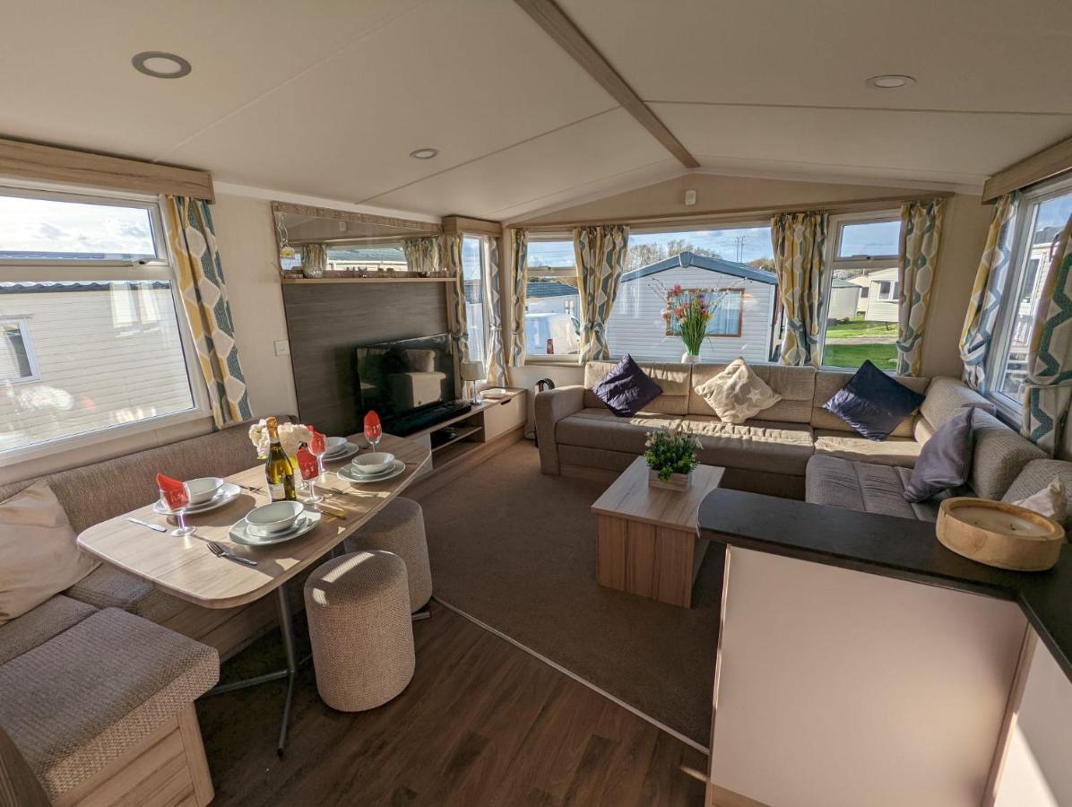Hotel Sleeps 6 Modern And Bright Caravan Littlesea Haven Weymouth Exterior foto